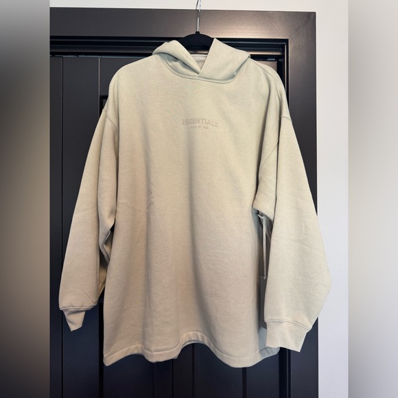 NWT Essentials Fear of God hoody - Picture 8 of 9